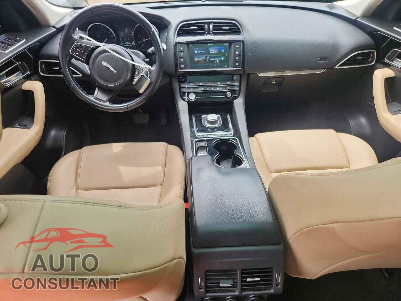 JAGUAR F-PACE 2017 - SADCS2BV8HA061263