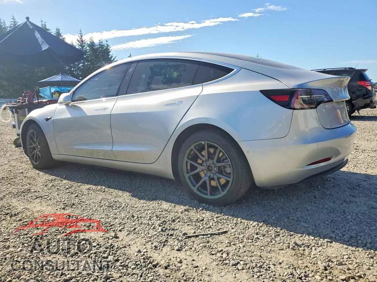 TESLA MODEL 3 2018 - 5YJ3E1EA7JF041587