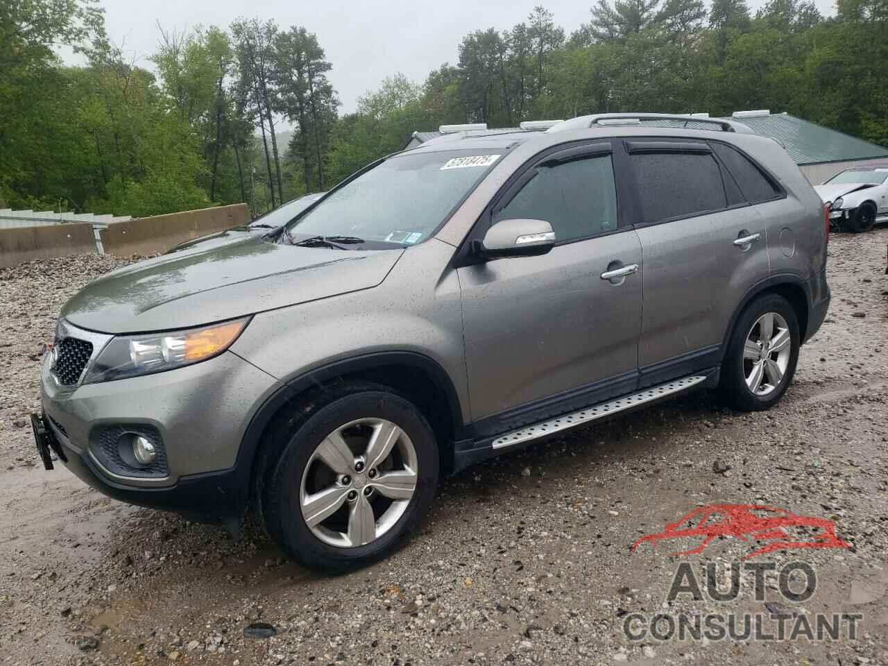 KIA SORENTO 2012 - 5XYKUDA25CG203145