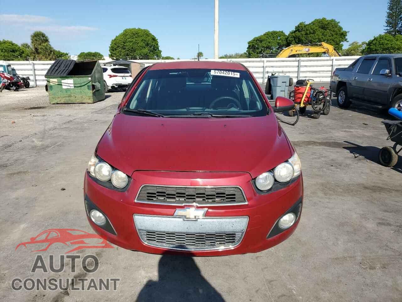 CHEVROLET SONIC 2013 - 1G1JC5SG3D4161677