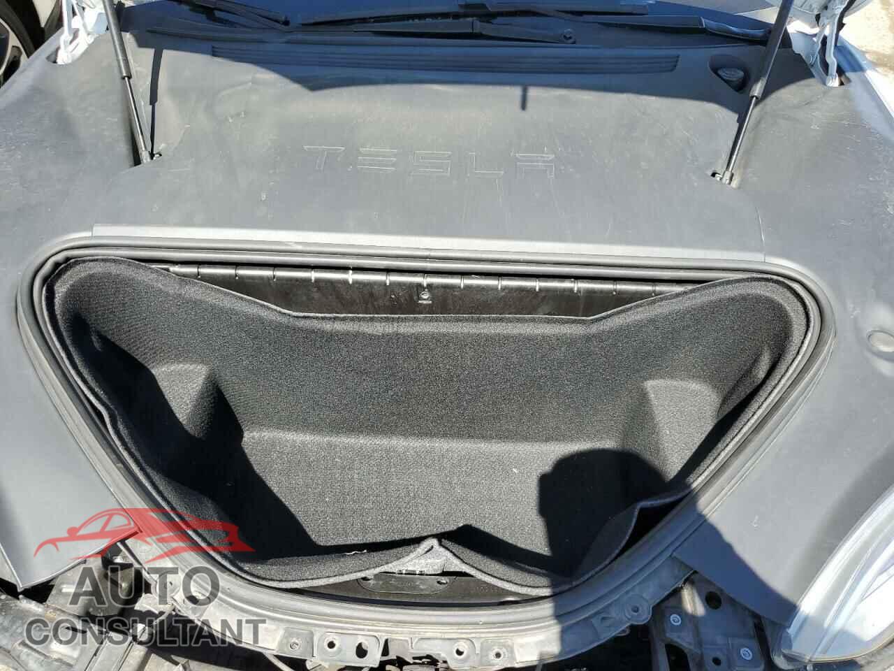 TESLA MODEL S 2021 - 5YJSA1E22MF427564