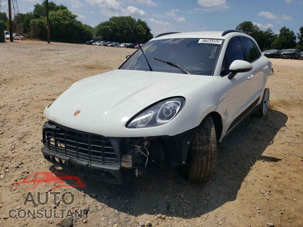 PORSCHE MACAN 2017 - WP1AA2A53HLB03266