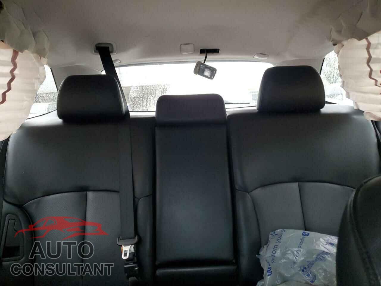SUBARU OUTBACK 2014 - 4S4BRBLC9E3293995