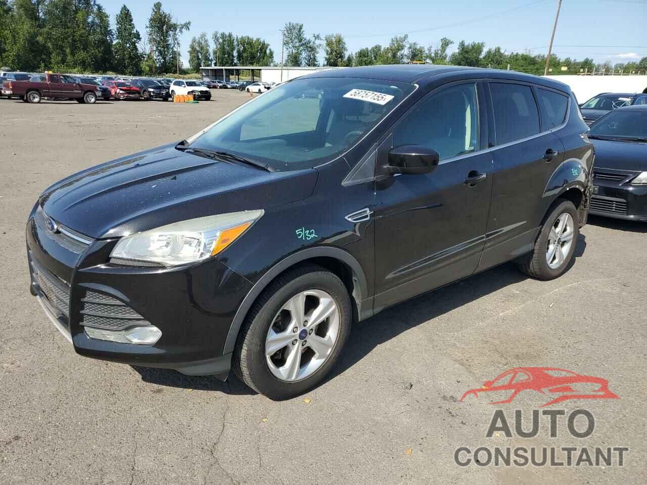 FORD ESCAPE 2015 - 1FMCU9G9XFUA81094