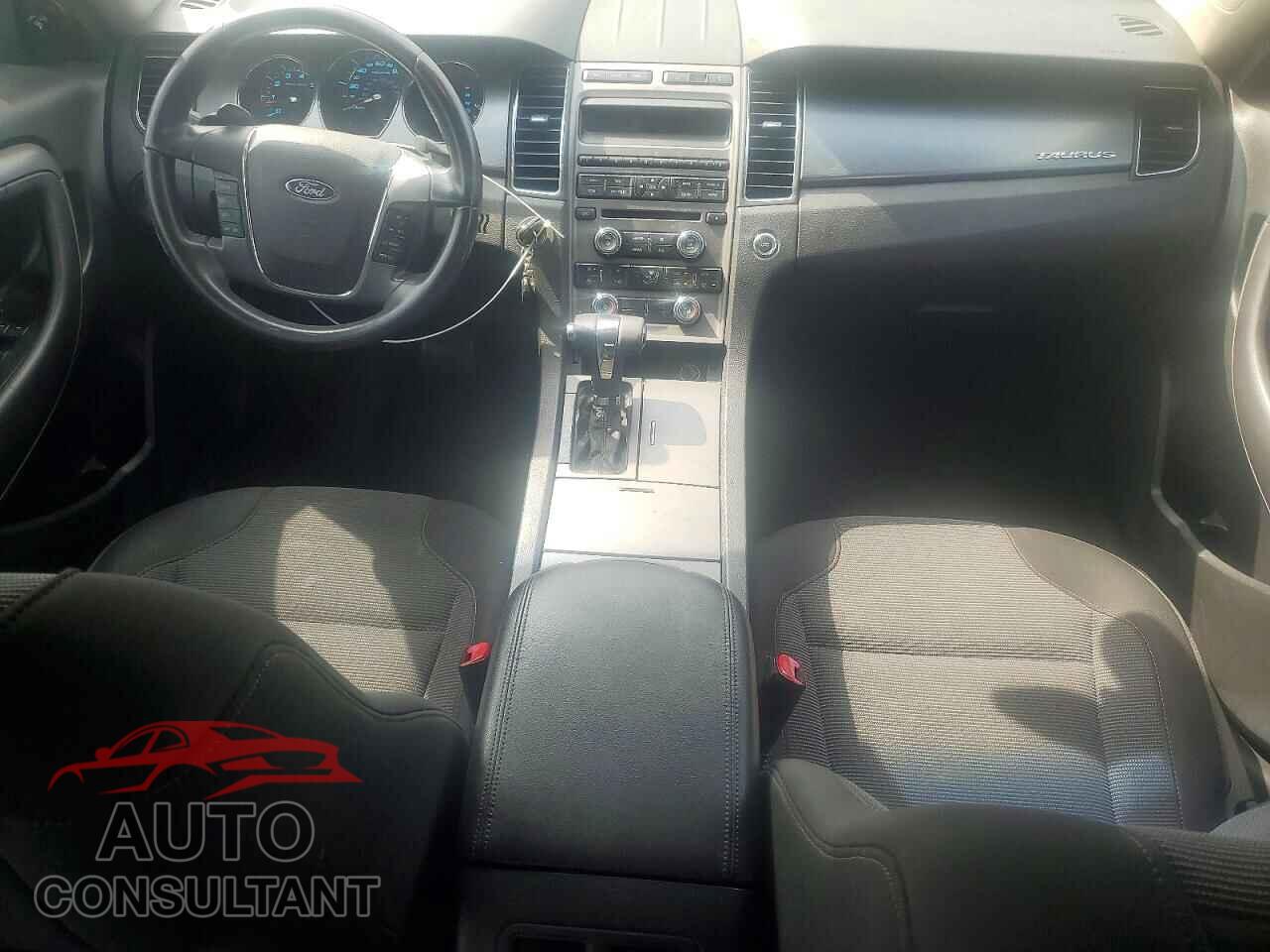 FORD TAURUS 2010 - 1FAHP2EW8AG100403