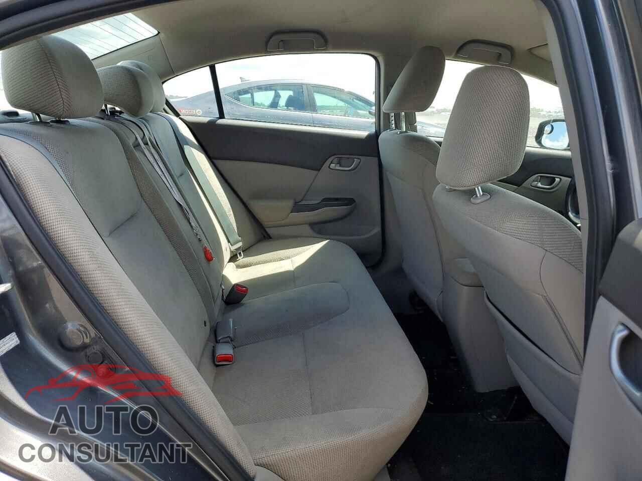 HONDA CIVIC 2012 - 2HGFB2E49CH017036