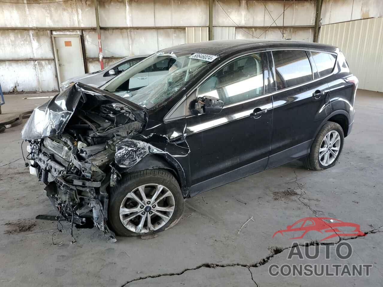 FORD ESCAPE 2017 - 1FMCU0G98HUA28750