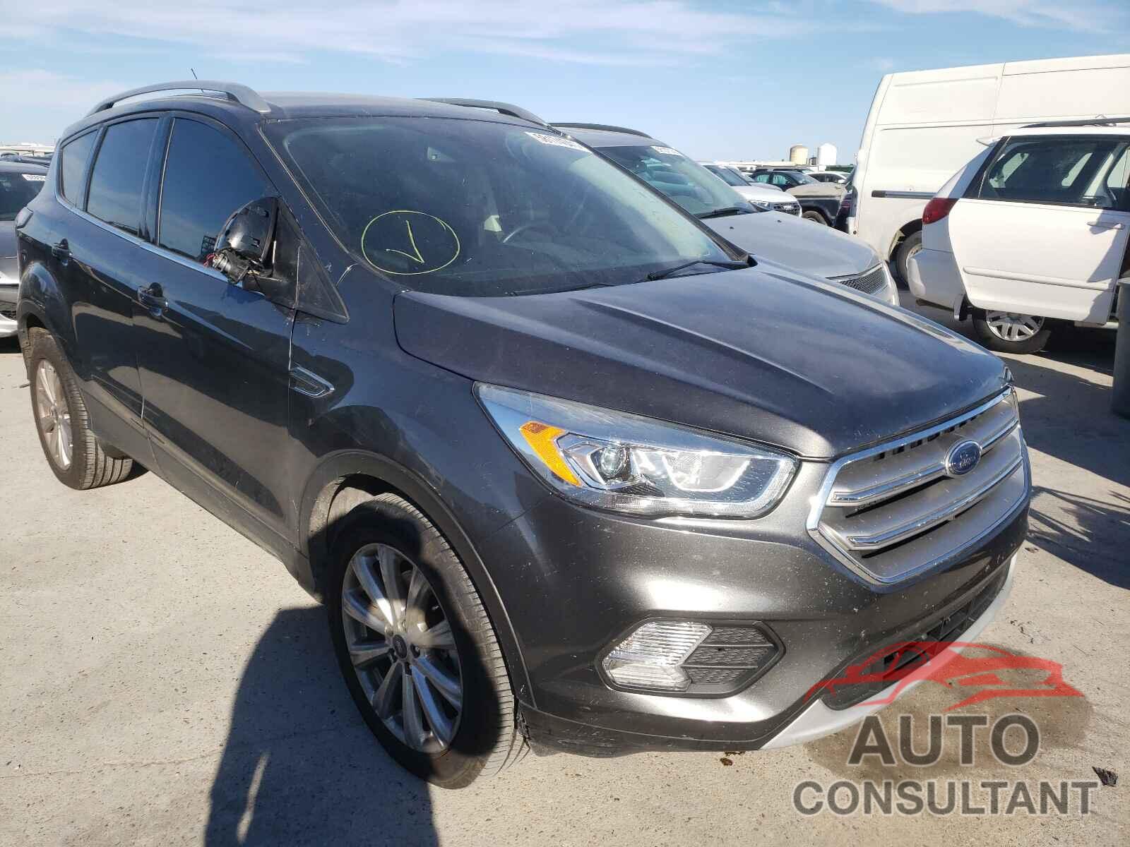 FORD ESCAPE 2017 - 1FMCU0J93HUB36038