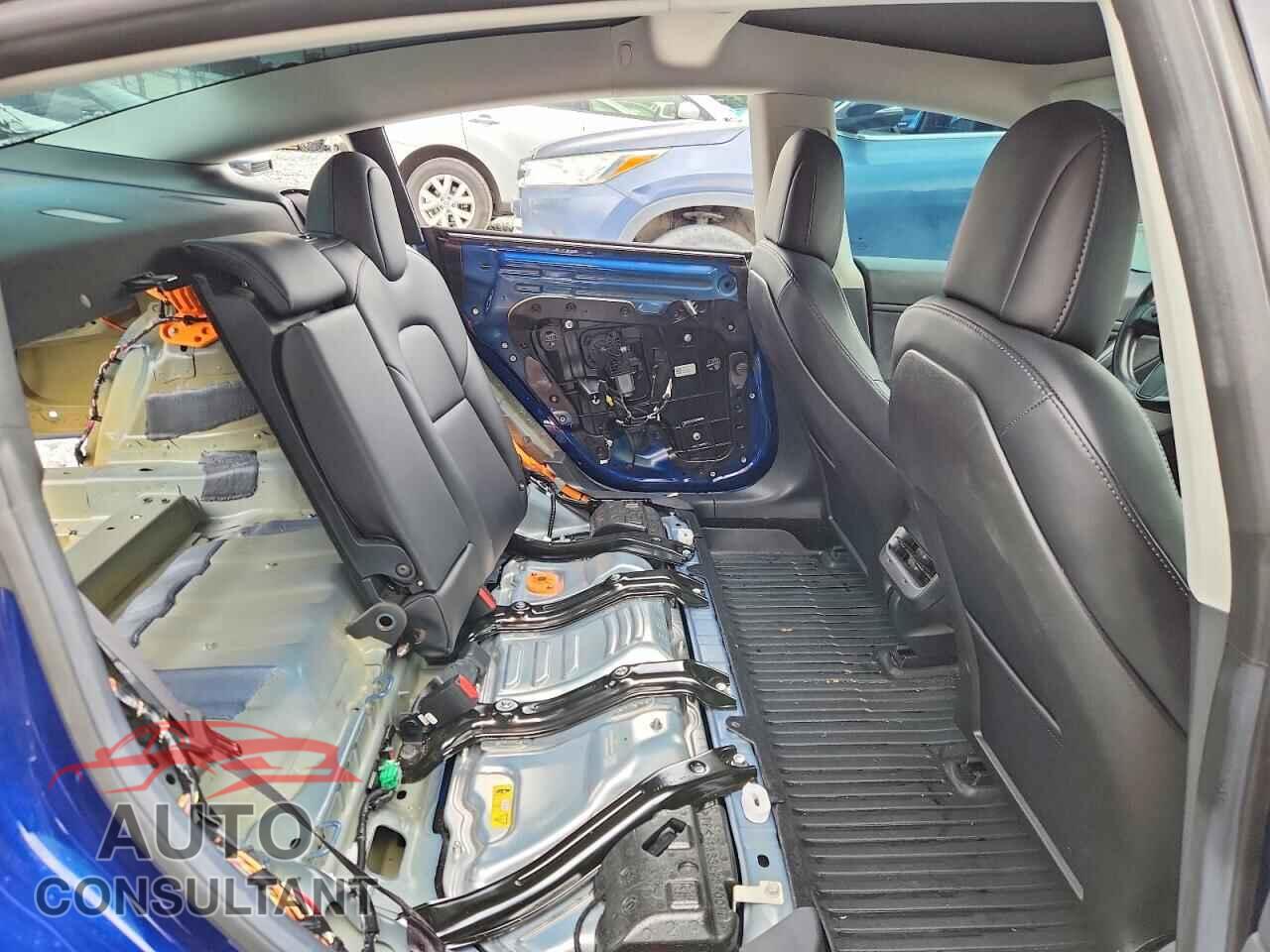 TESLA MODEL 3 2018 - 5YJ3E1EA2JF042825