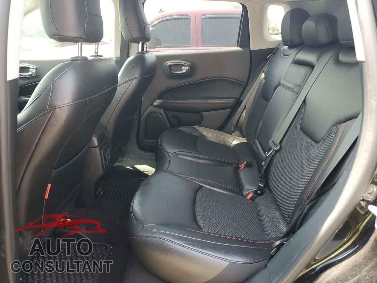 JEEP COMPASS 2019 - 3C4NJDDB5KT665312