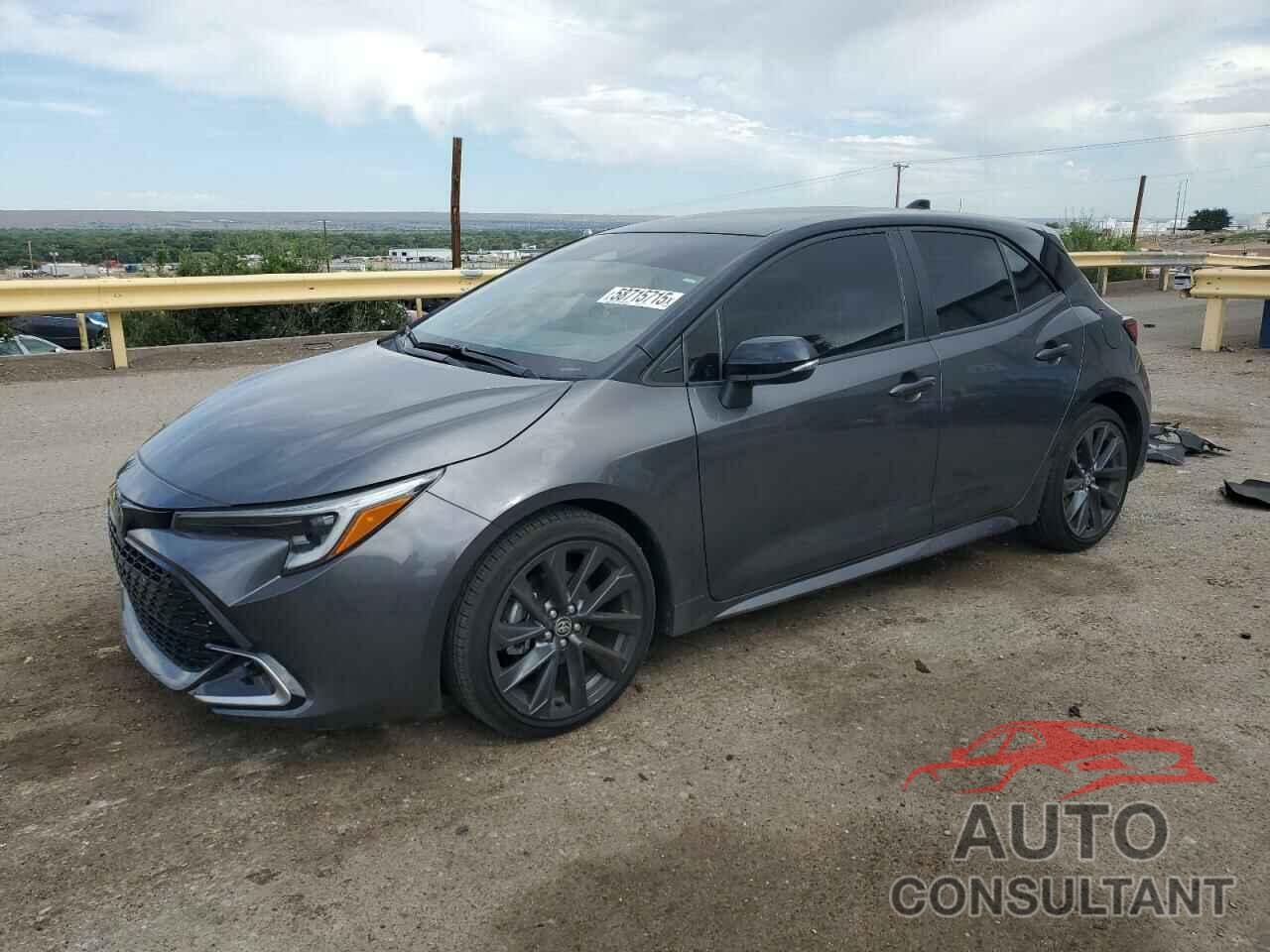 TOYOTA COROLLA 2023 - JTNC4MBE1P3213903