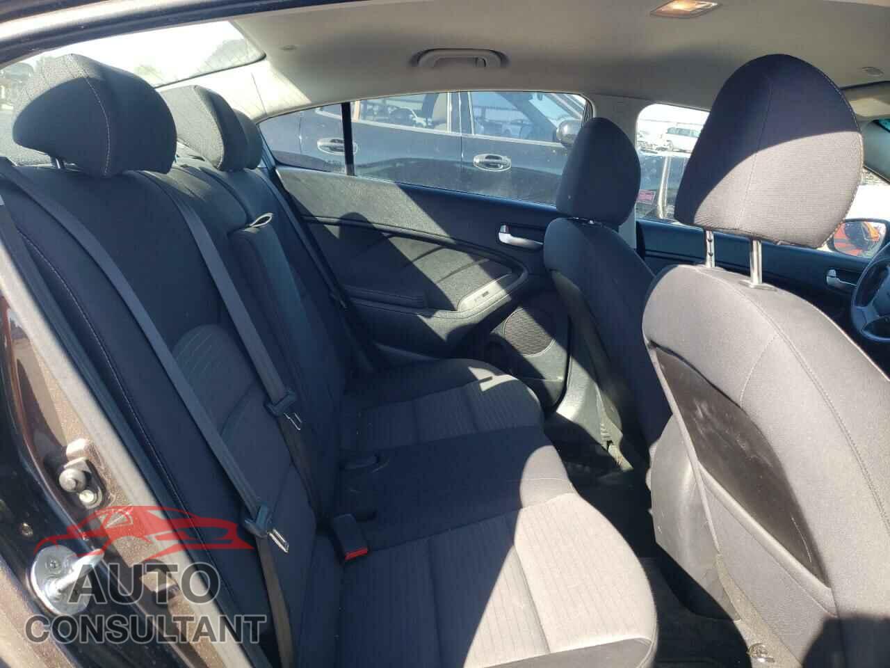 KIA FORTE 2017 - 3KPFL4A75HE022020