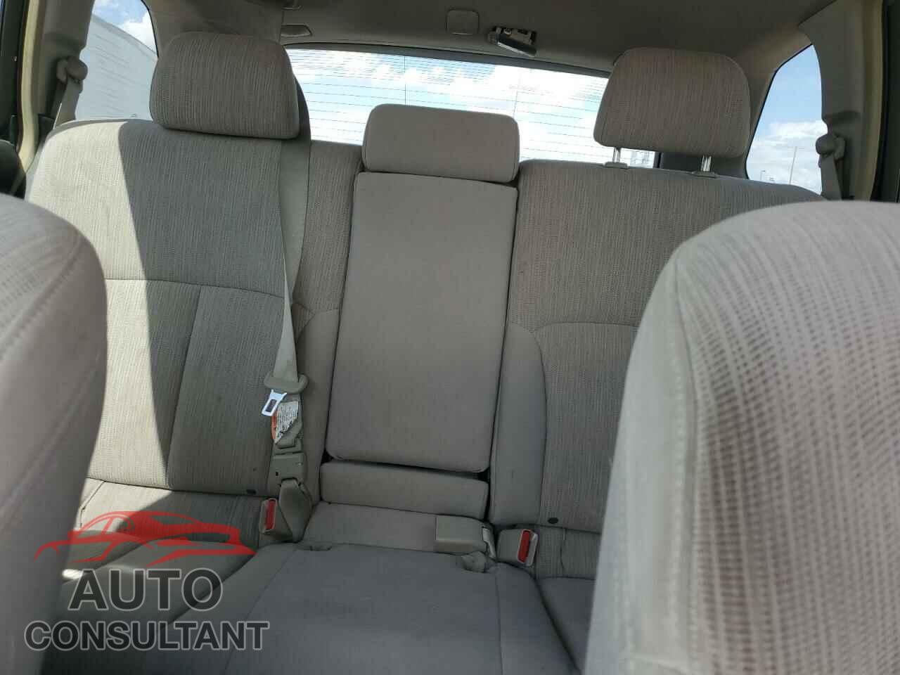 SUBARU OUTBACK 2013 - 4S4BRBCC3D3230664