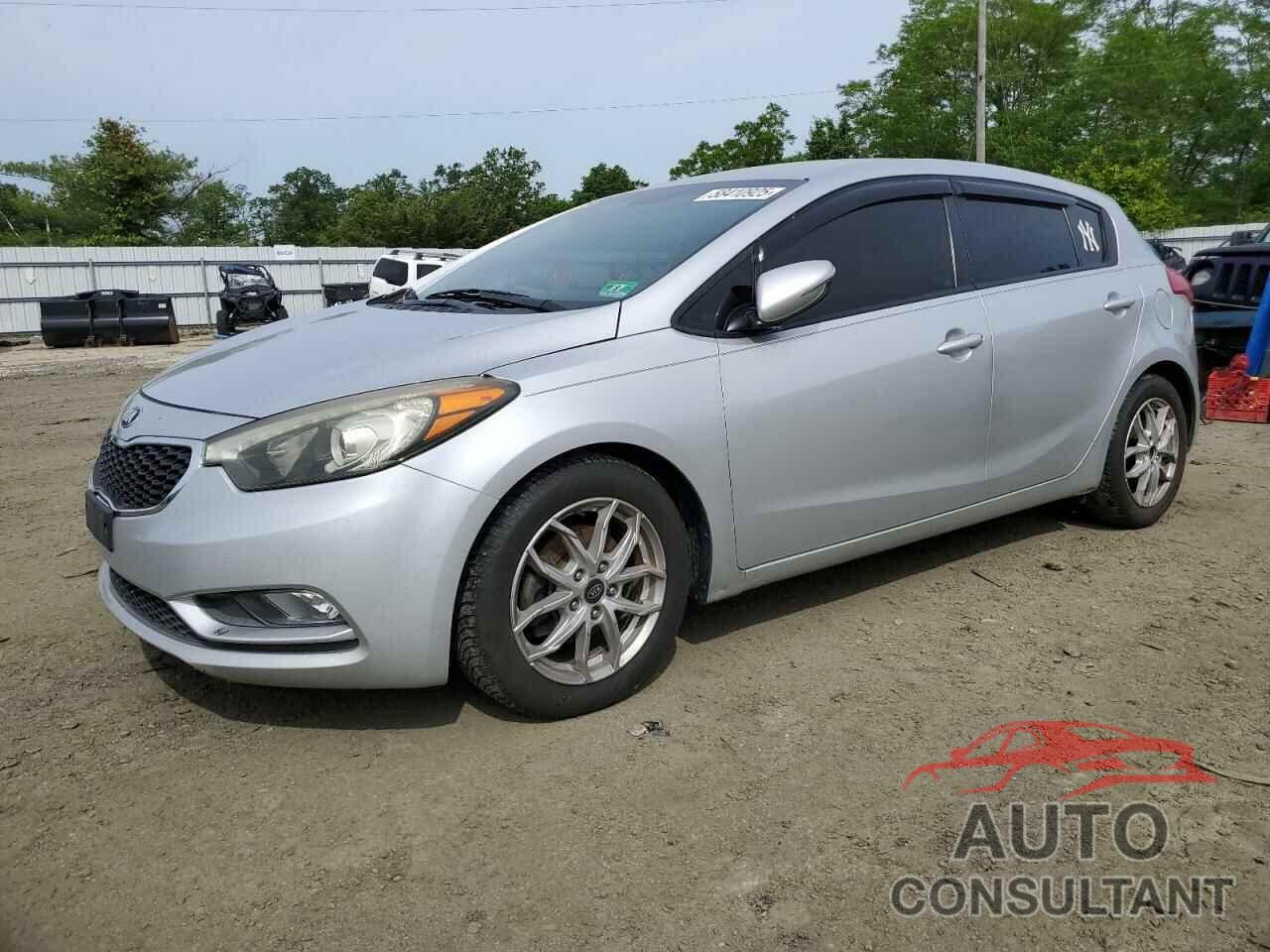 KIA FORTE 2016 - KNAFK5A82G5576446