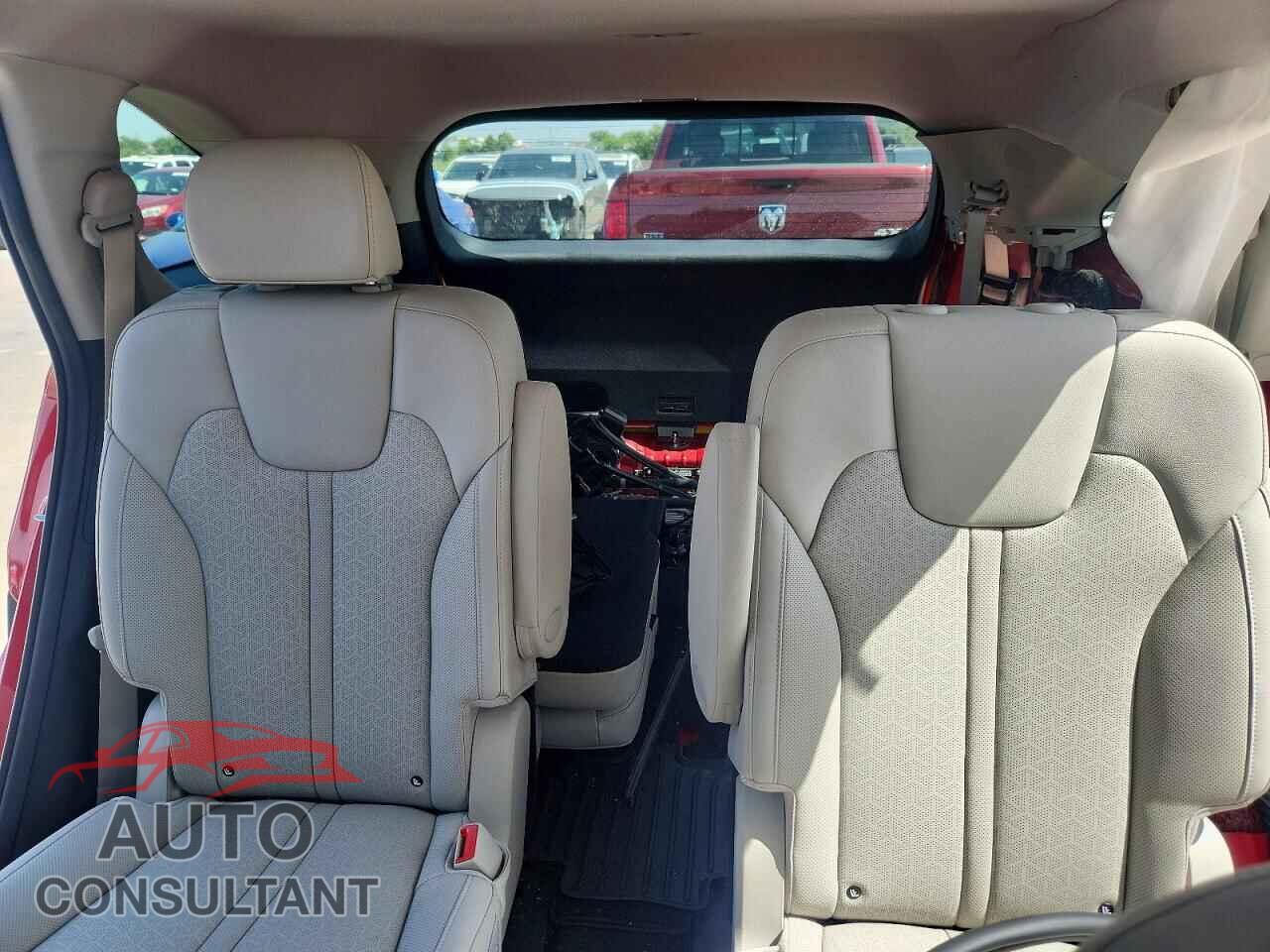 KIA SORENTO 2023 - KNDRMDLH2P5206759