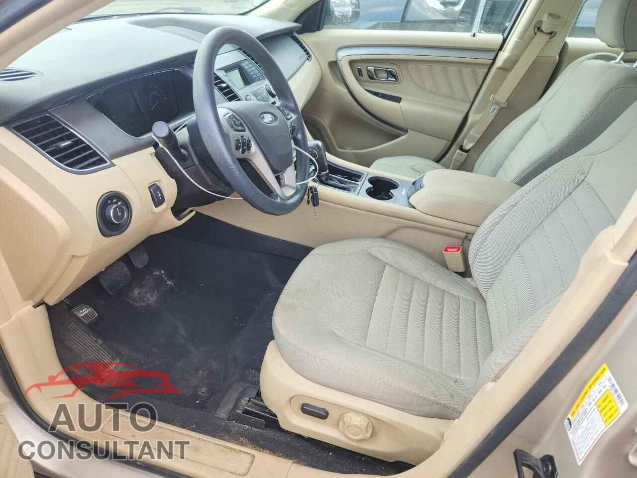 FORD TAURUS 2018 - 1FAHP2D87JG142113