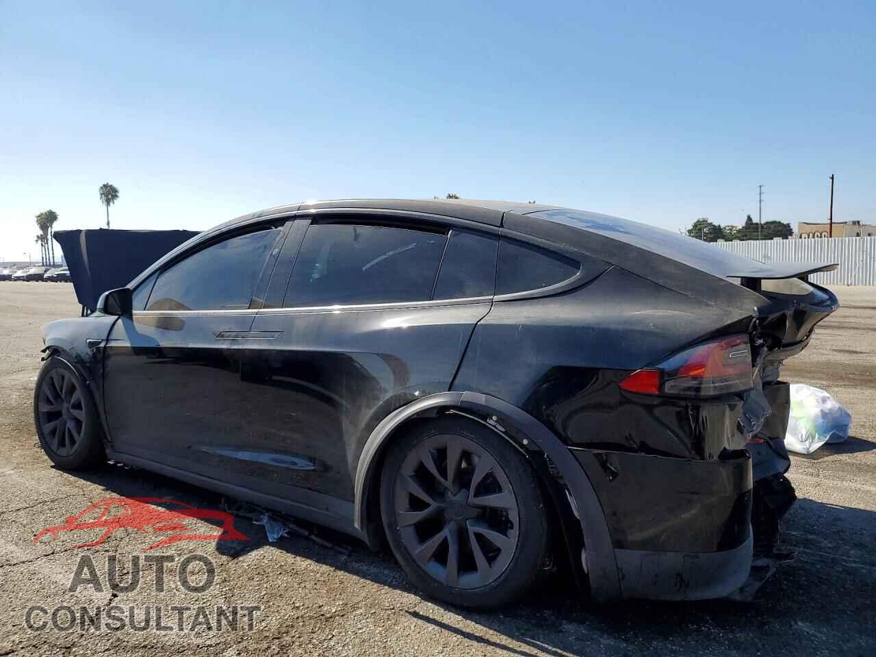 TESLA MODEL X 2022 - 7SAXCBE59NF328860