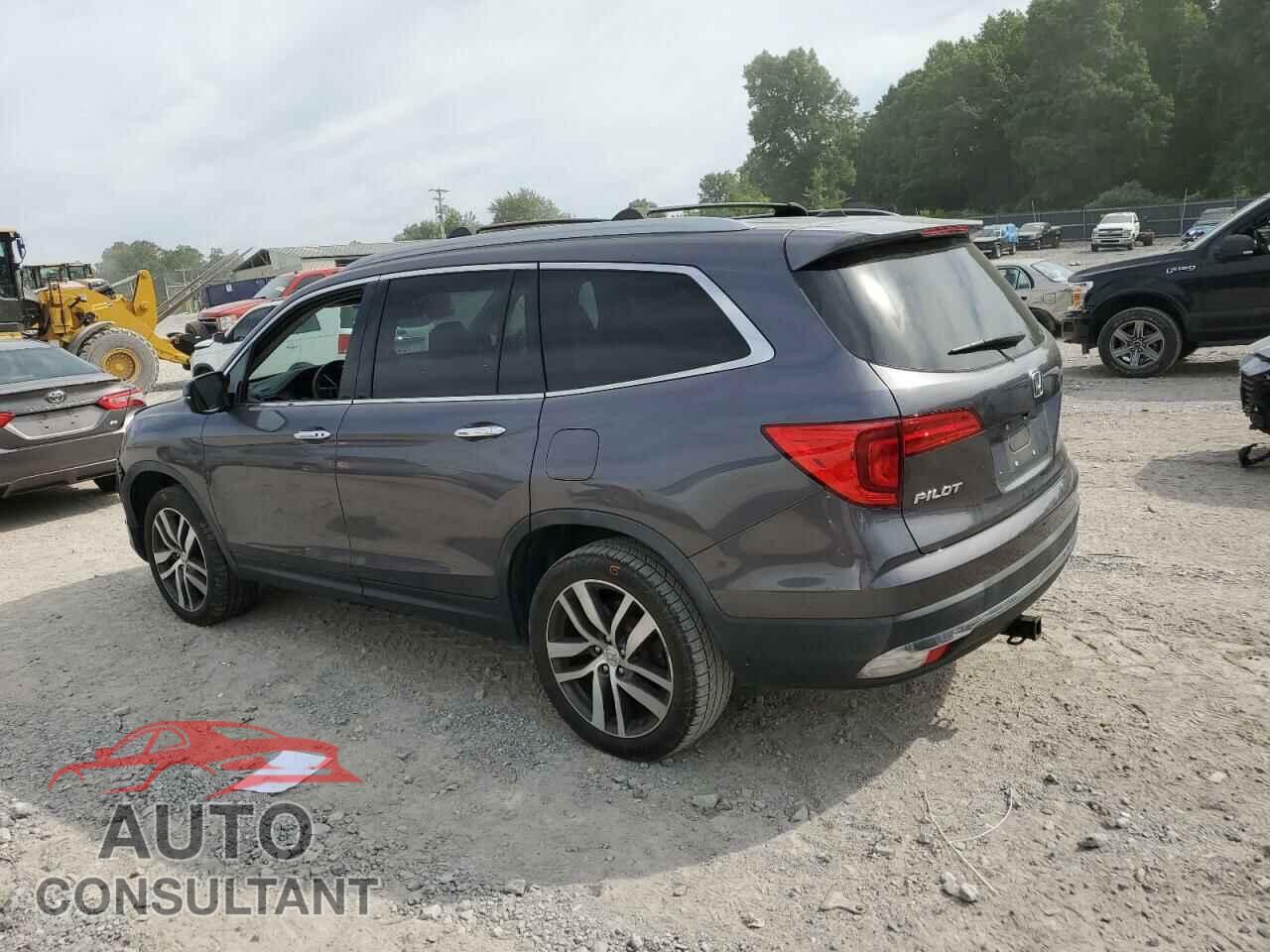 HONDA PILOT 2018 - 5FNYF6H96JB026984