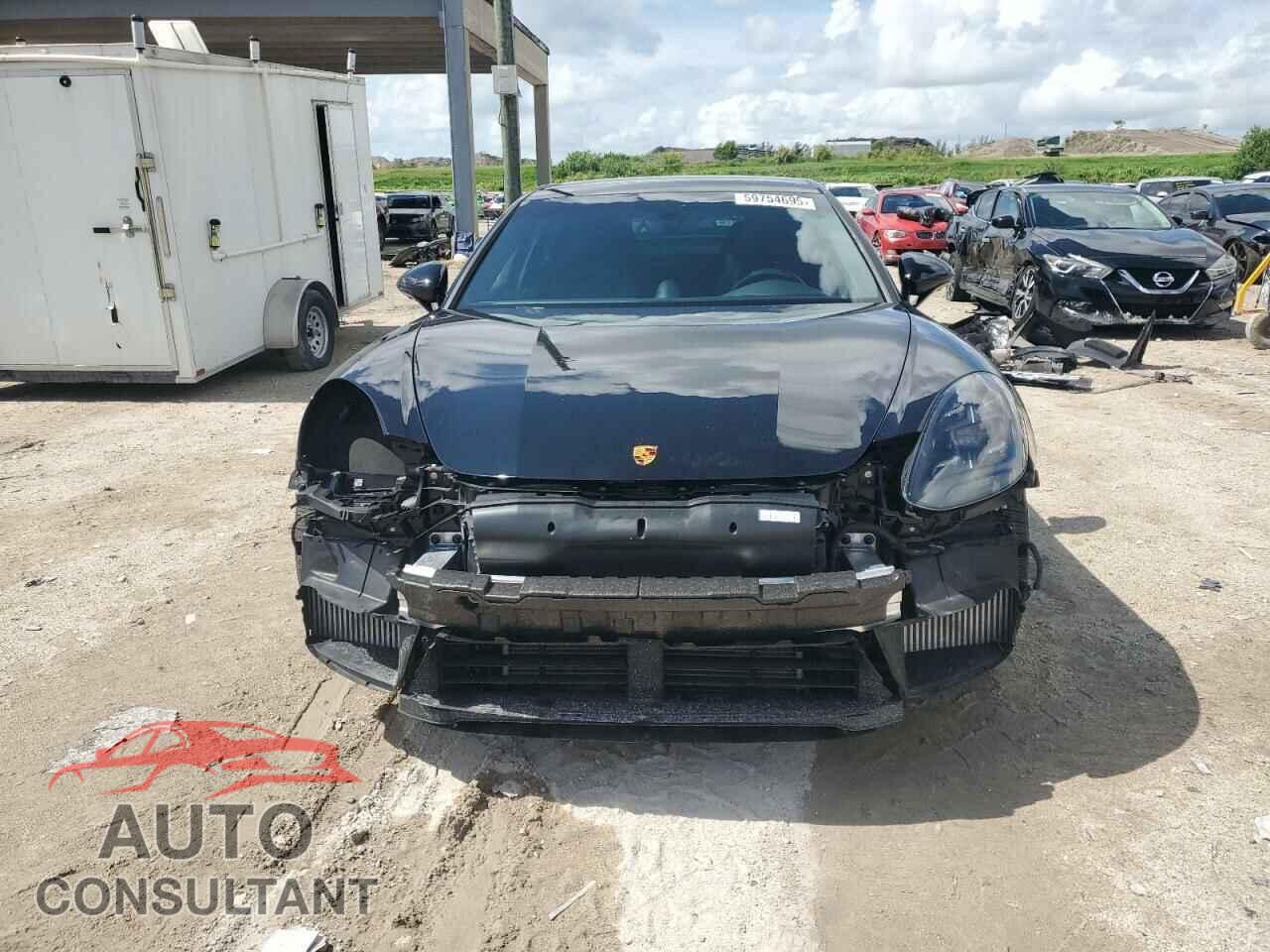 PORSCHE PANAMERA 2023 - WP0AJ2A7XPL100012