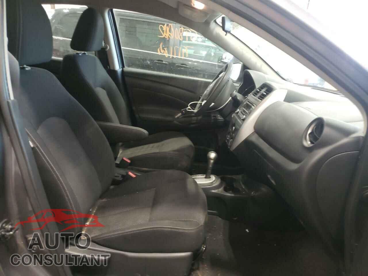 NISSAN VERSA 2017 - 3N1CN7AP3HL823204
