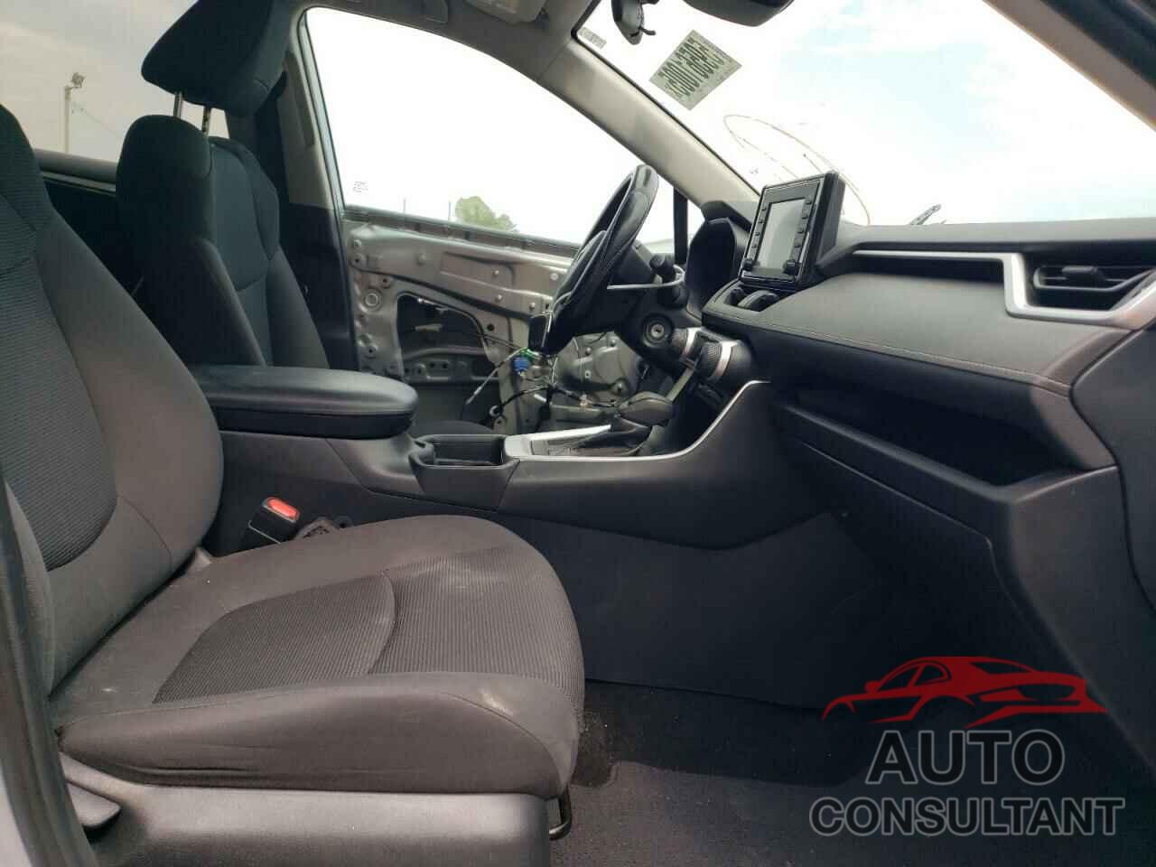 TOYOTA RAV4 2019 - 2T3H1RFV3KW034794