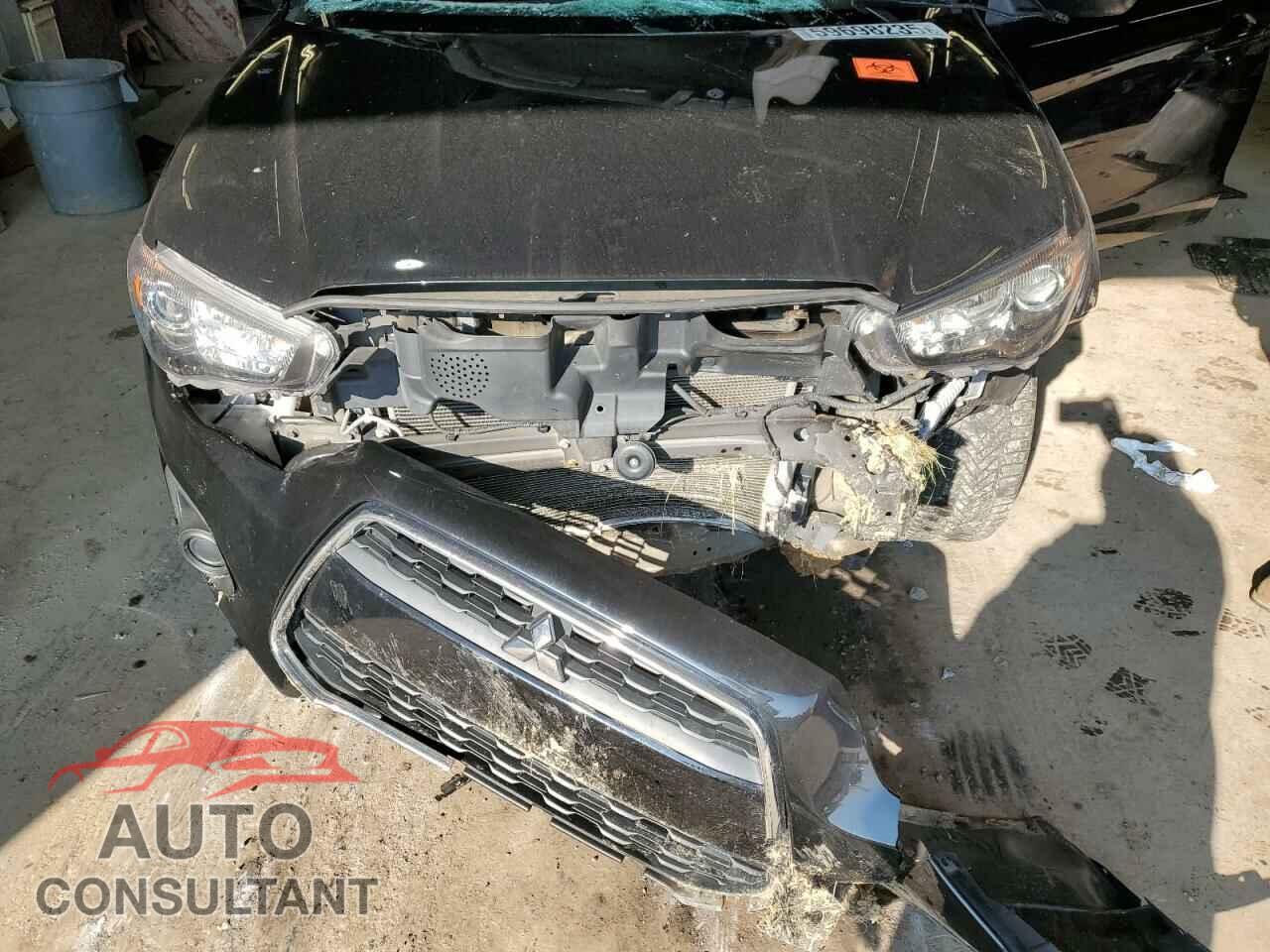 MITSUBISHI OUTLANDER 2015 - 4A4AR3AWXFE044249