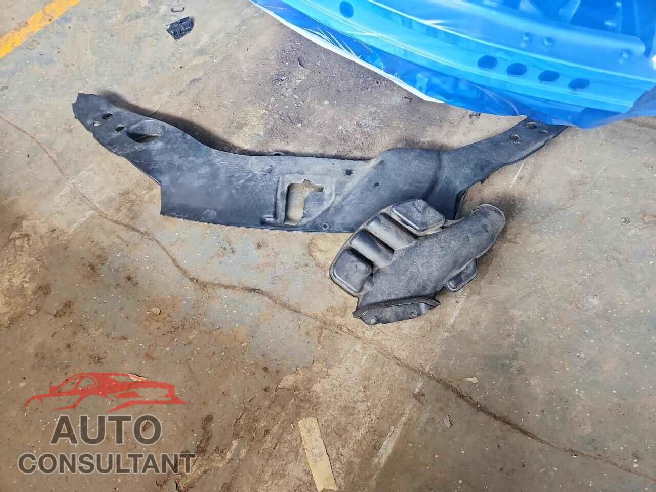 HONDA PILOT 2021 - 5FNYF5H32MB018472