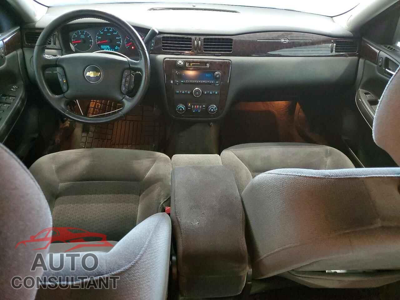 CHEVROLET IMPALA 2013 - 2G1WB5E33D1172353
