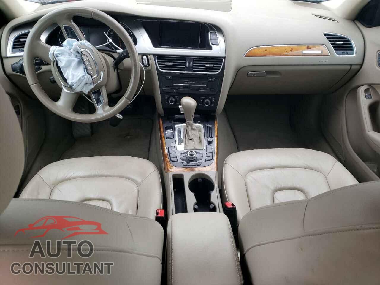 AUDI A4 2011 - WAUFFAFL9BN004633