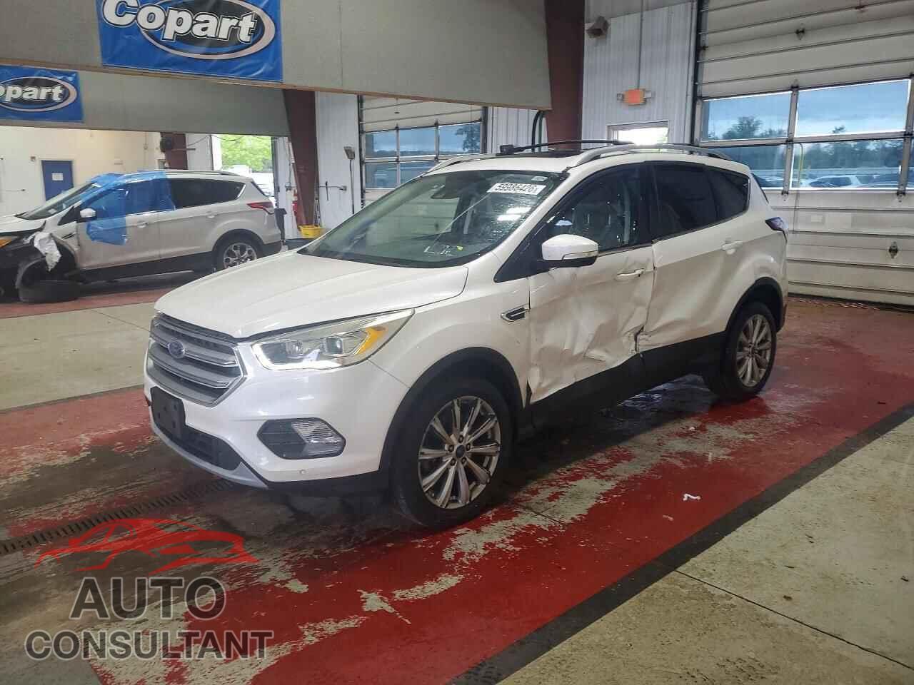 FORD ESCAPE 2017 - 1FMCU9J90HUB62066