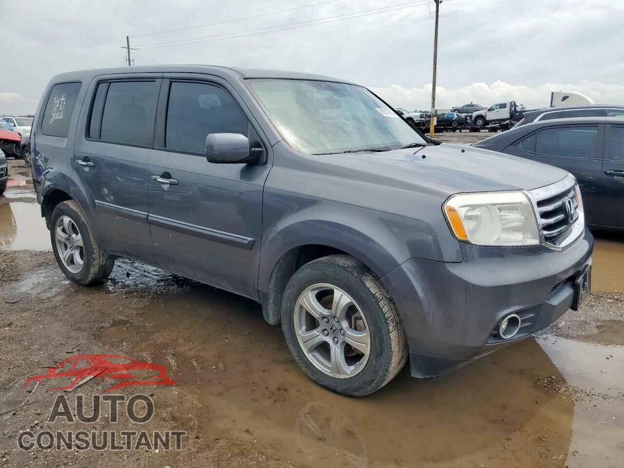 HONDA PILOT 2015 - 5FNYF3H53FB002645