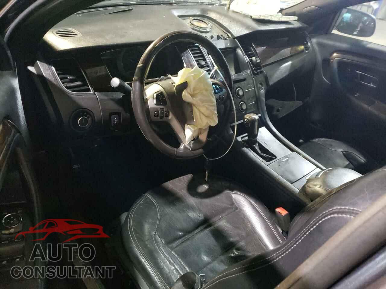 FORD TAURUS 2013 - 1FAHP2F82DG105570