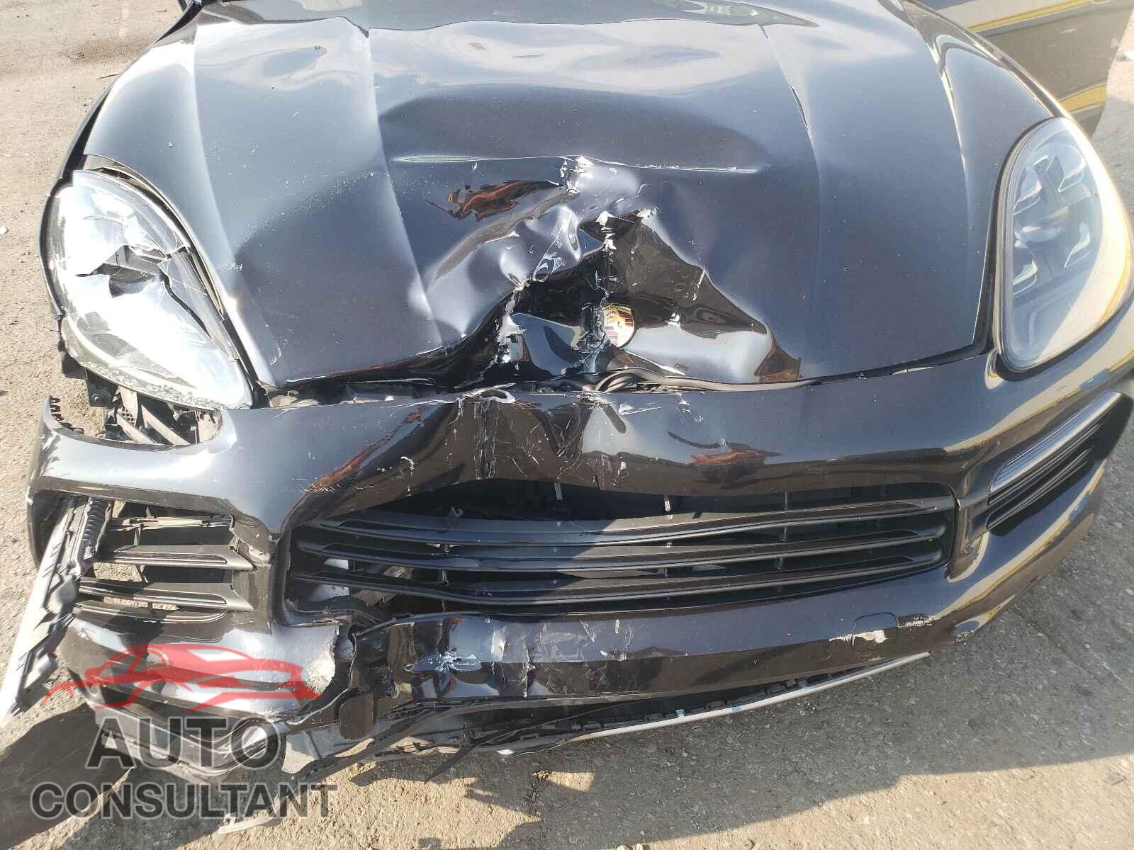 PORSCHE CAYENNE 2019 - WP1AB2AY4KDA62610