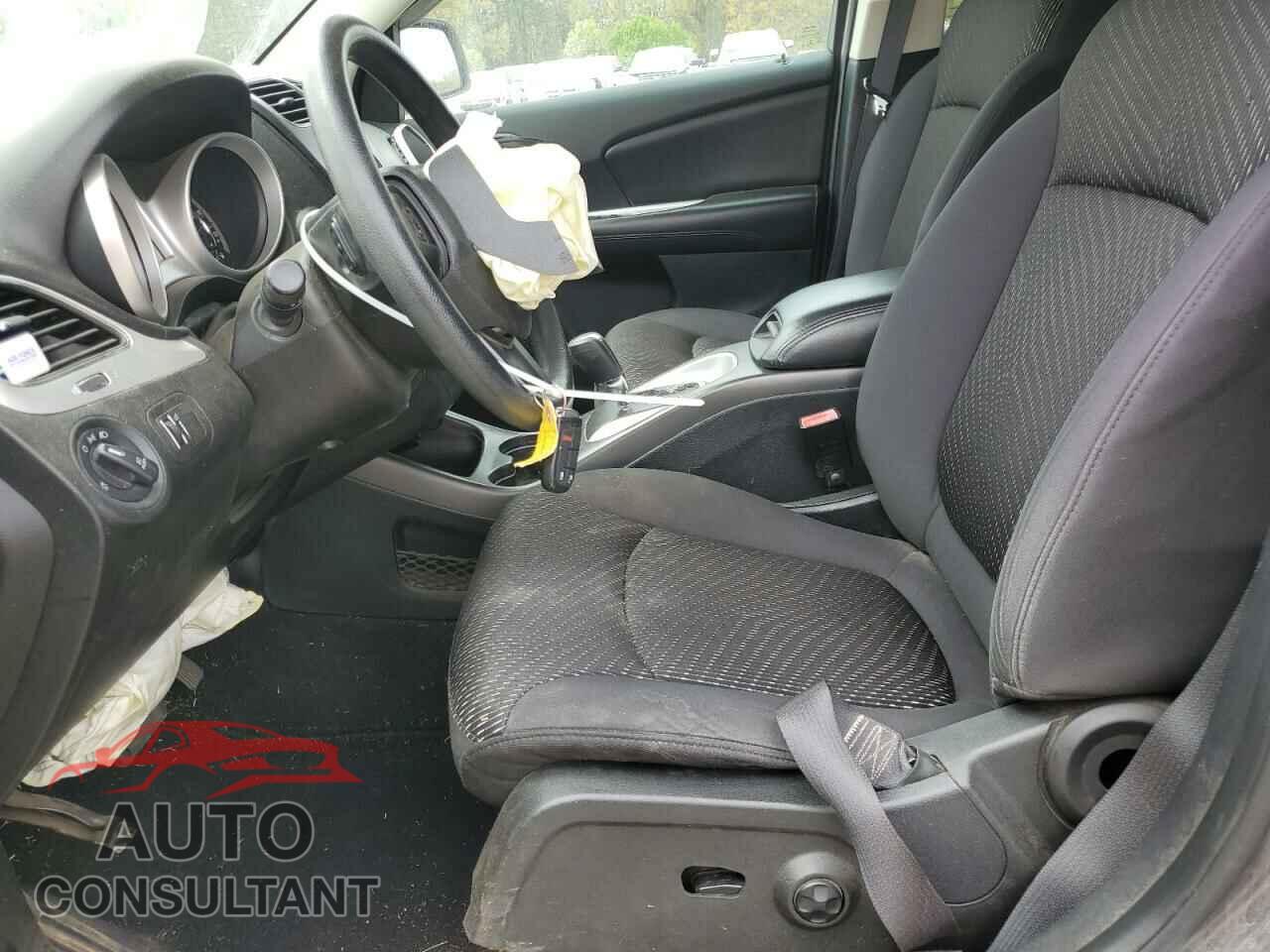 DODGE JOURNEY 2015 - 3C4PDCBG7FT604803