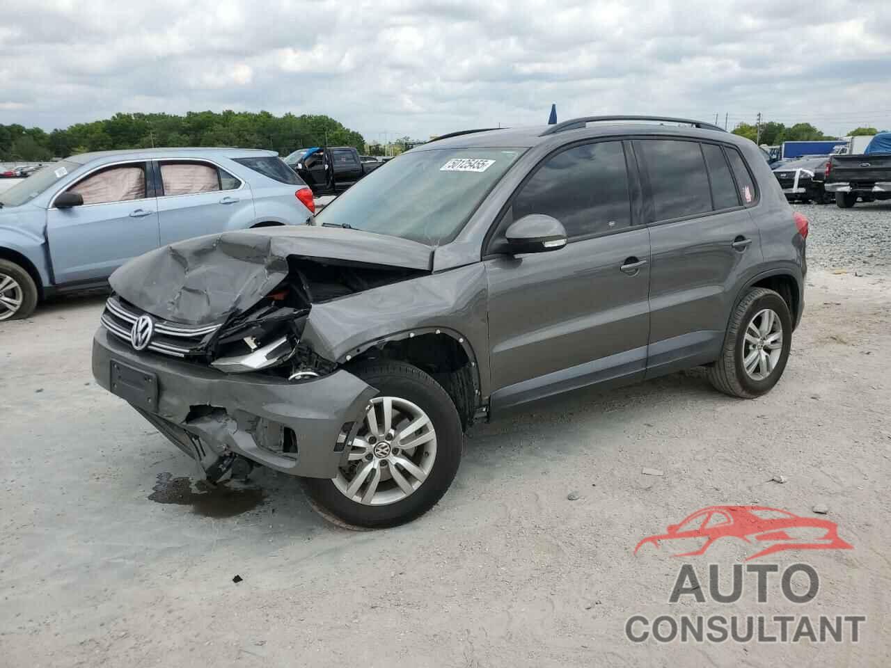 VOLKSWAGEN TIGUAN 2015 - WVGAV7AX1FW599387