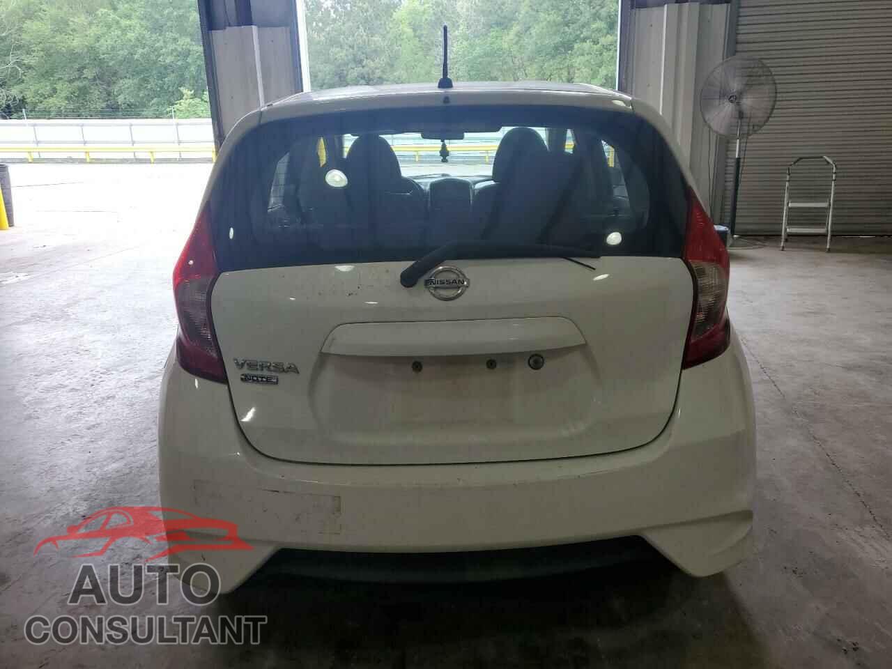 NISSAN VERSA 2017 - 3N1CE2CP3HL358200