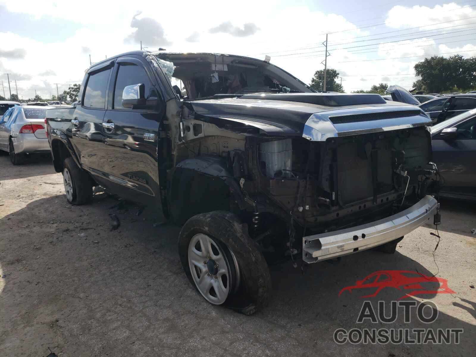 TOYOTA TUNDRA 2019 - 5TFHY5F12KX840266