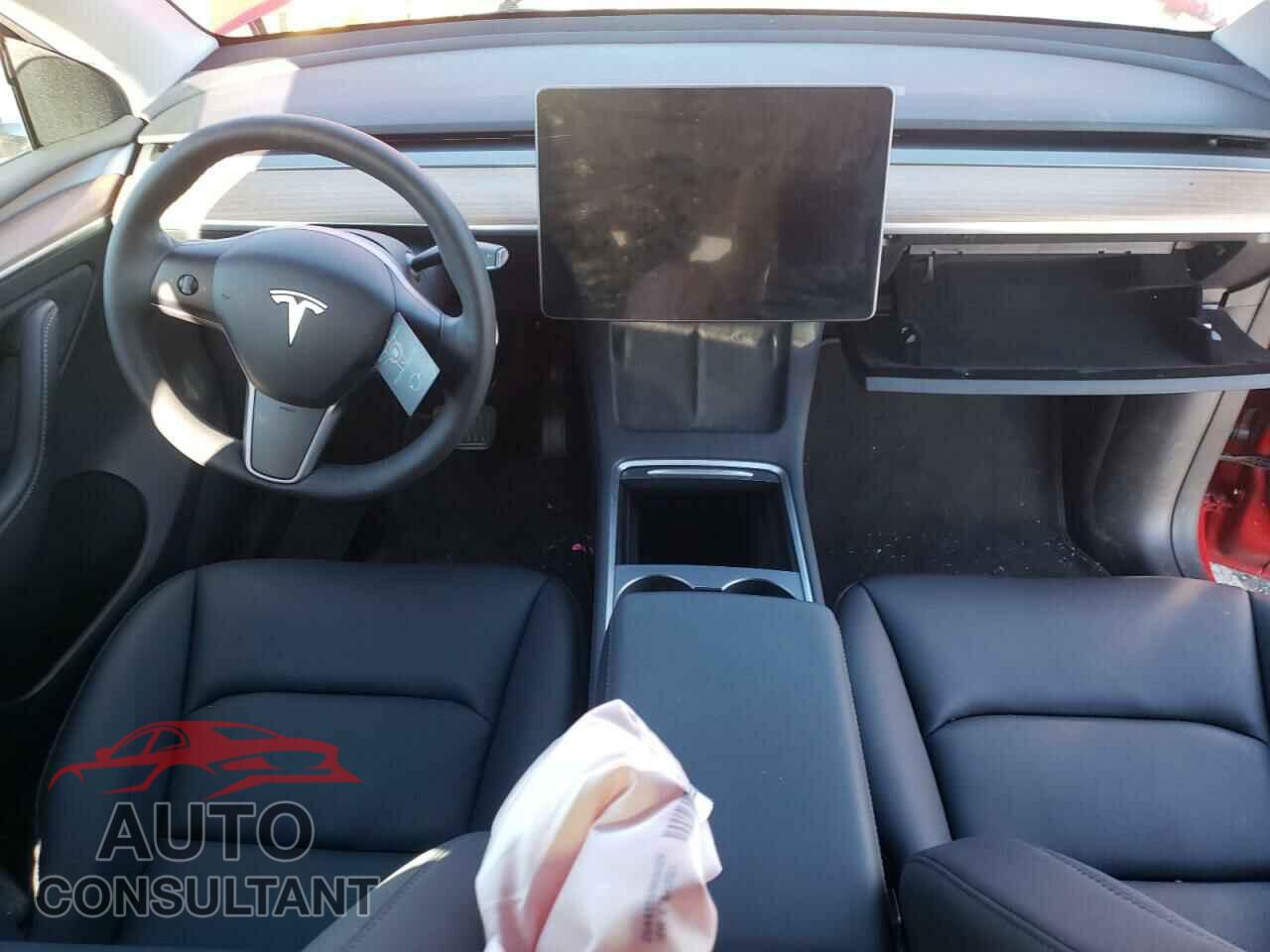 TESLA MODEL Y 2023 - 7SAYGDEE5PF907268