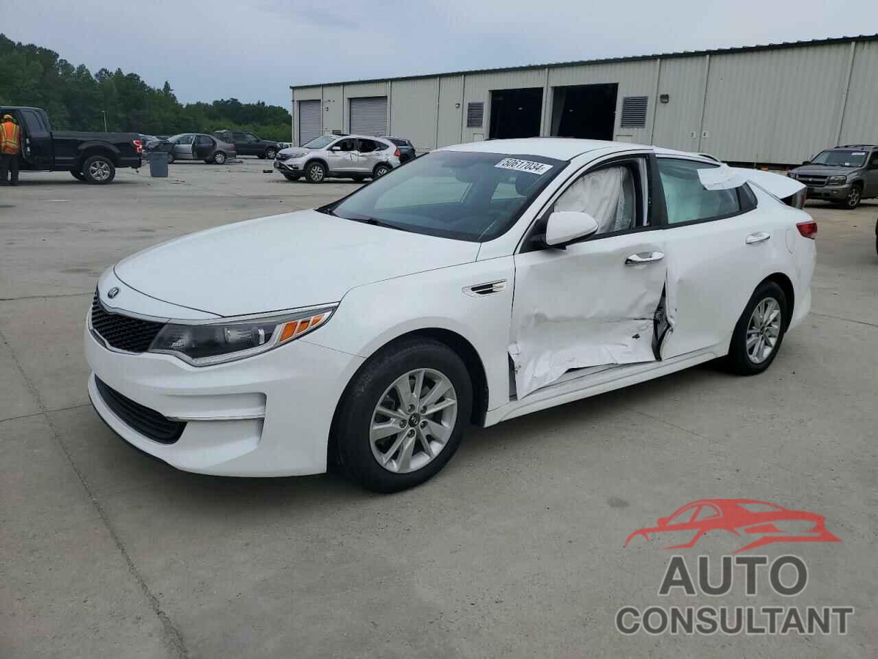 KIA OPTIMA 2017 - 5XXGT4L30HG158142