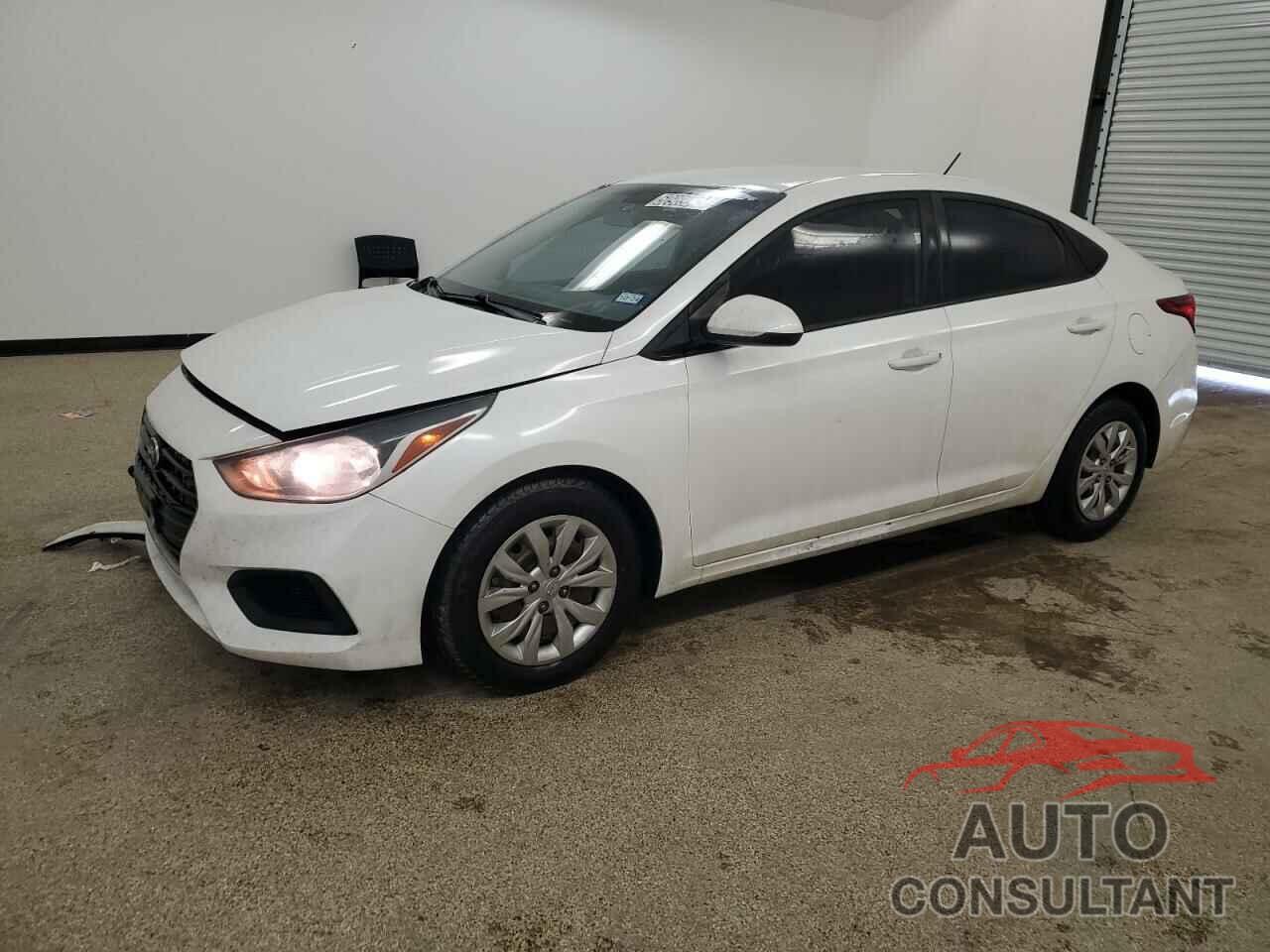 HYUNDAI ACCENT 2018 - 3KPC24A3XJE015329