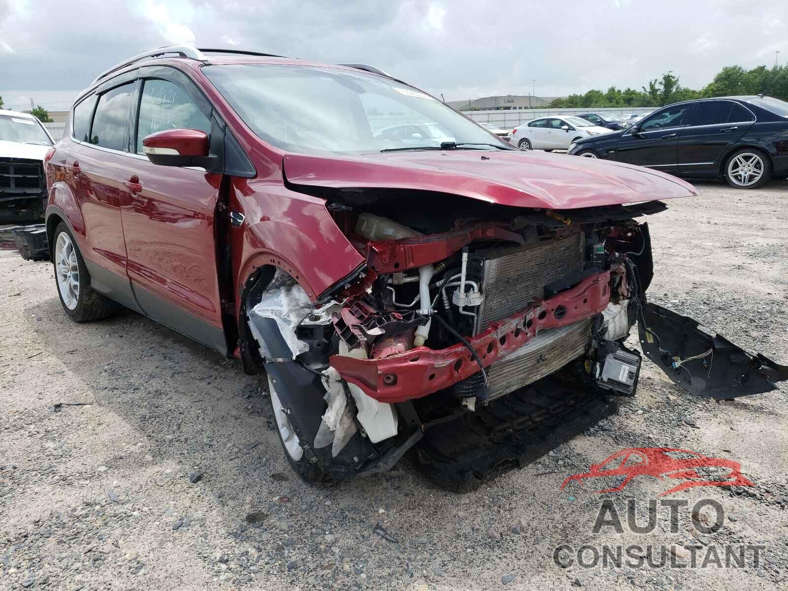 FORD ESCAPE 2016 - 1FMCU0J90GUB82117