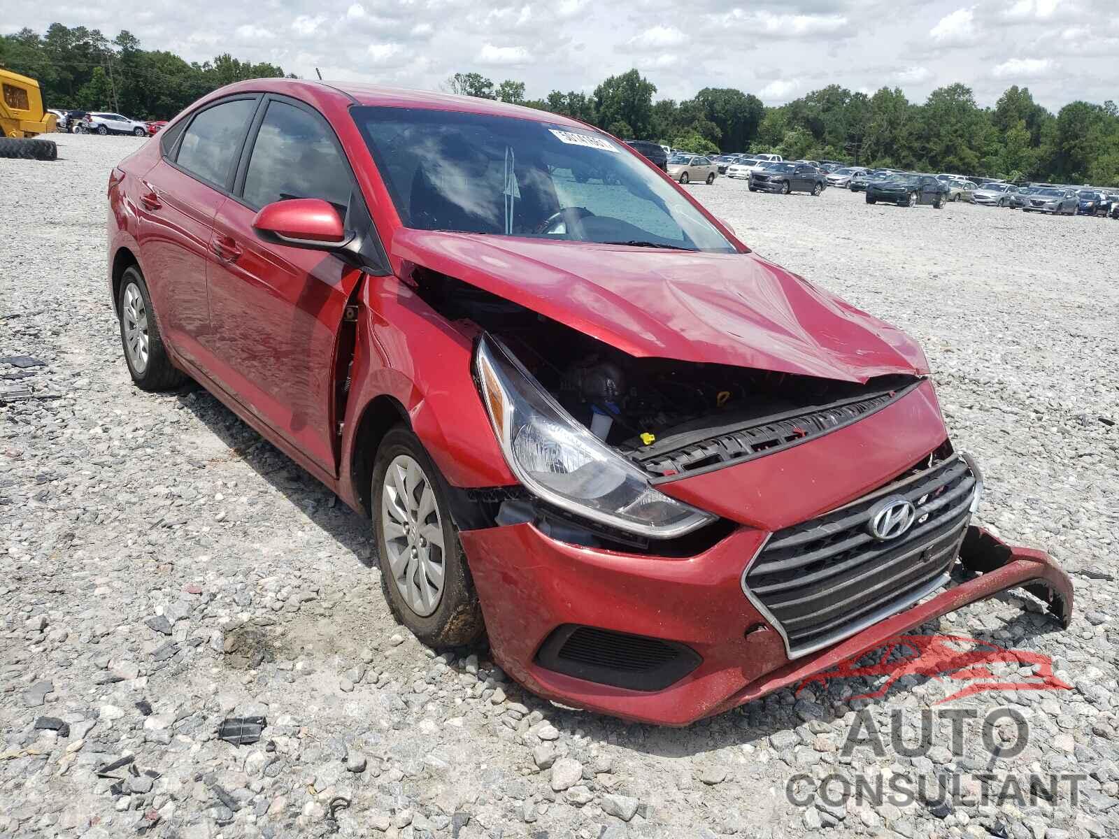 HYUNDAI ACCENT 2018 - 3KPC24A33JE021716