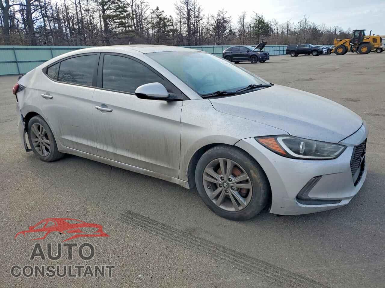 HYUNDAI ELANTRA 2018 - 5NPD84LF4JH257488