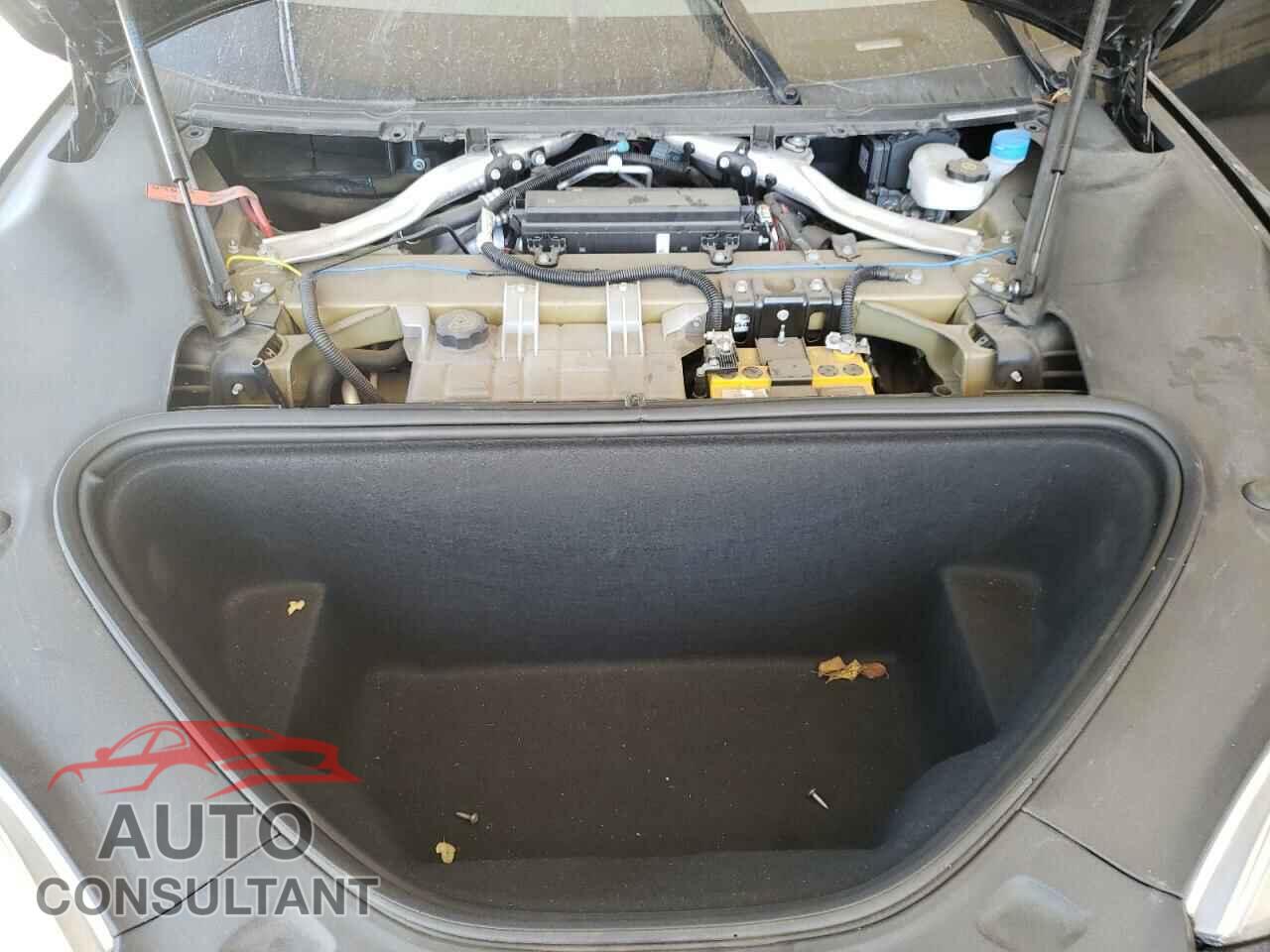 TESLA MODEL S 2018 - 5YJSA1E29JF300113