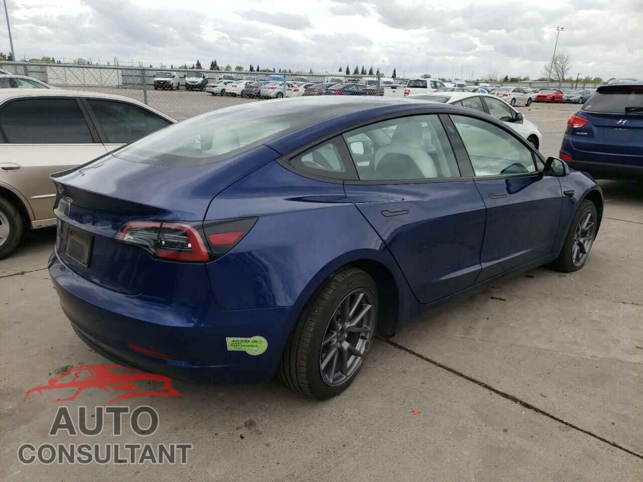 TESLA MODEL 3 2023 - 5YJ3E1EA3PF593743