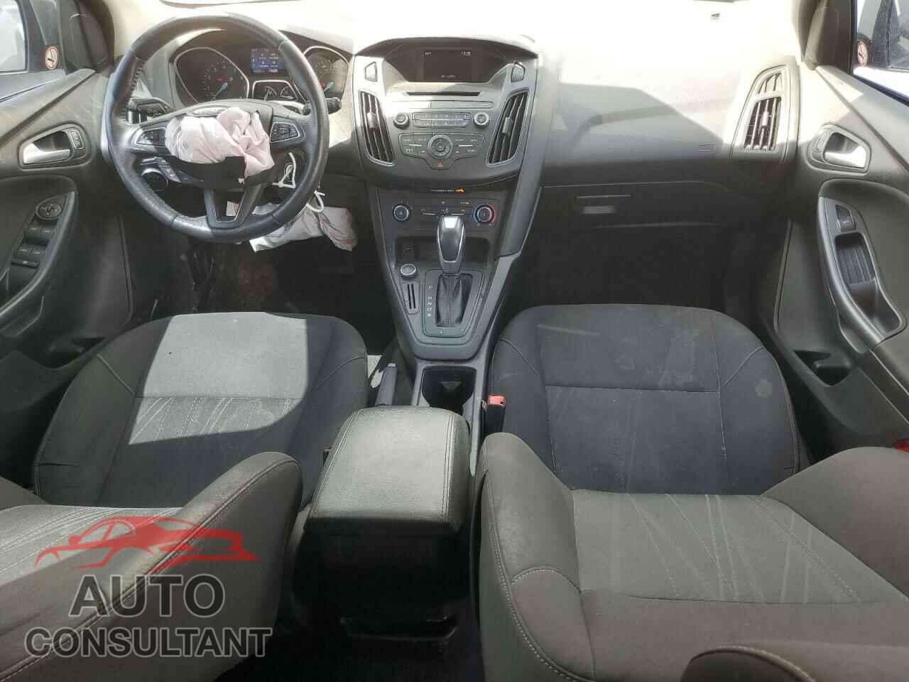 FORD FOCUS 2016 - 1FADP3K28GL202029