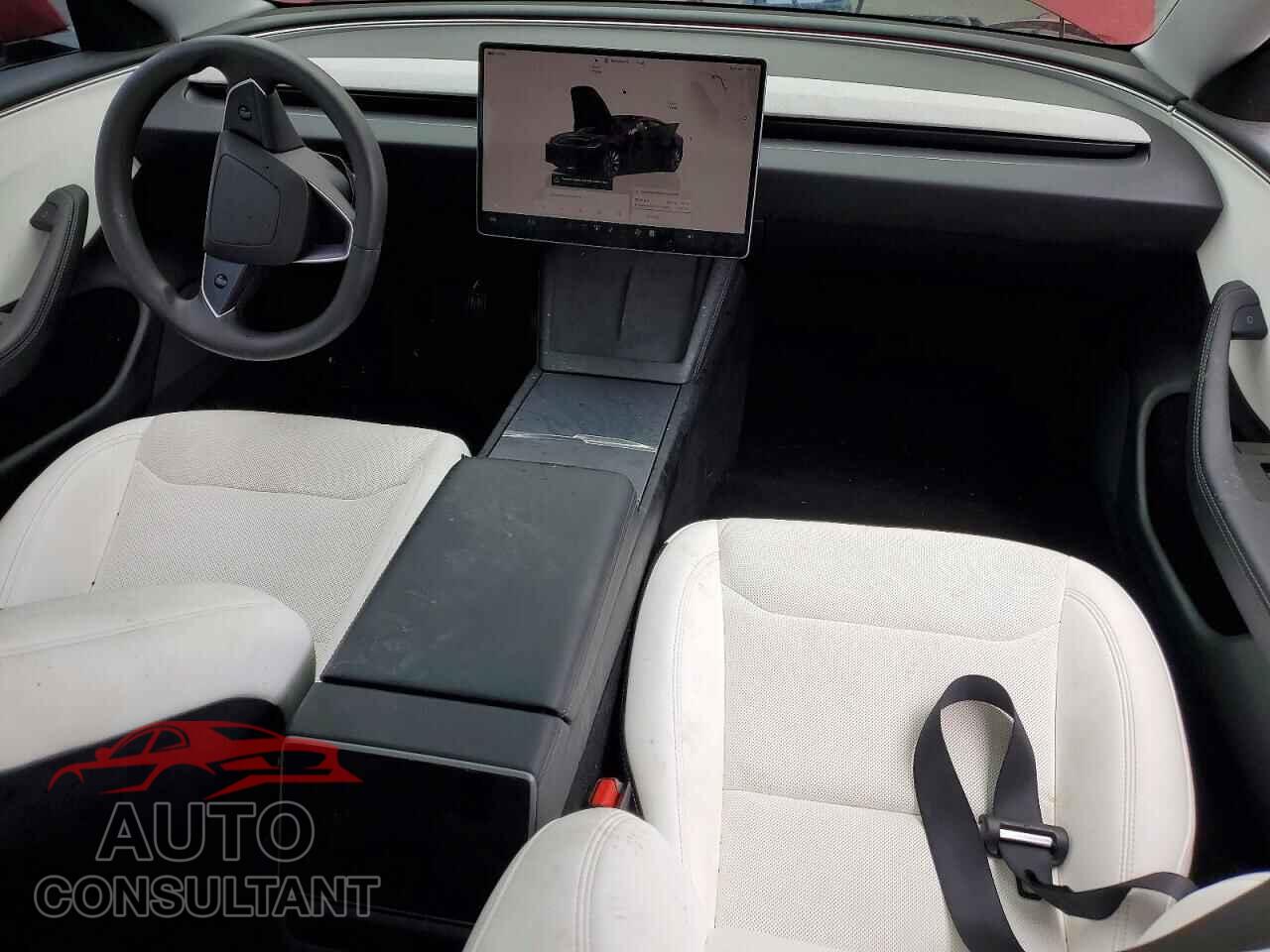 TESLA MODEL 3 2025 - 5YJ3E1EA3SF975294