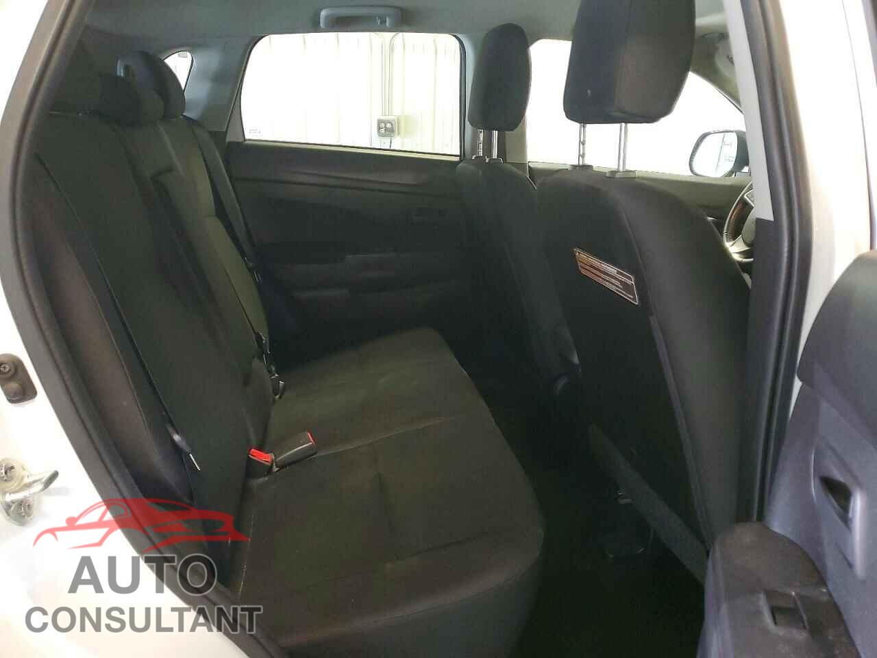 MITSUBISHI OUTLANDER 2014 - 4A4AR3AUXEE008087
