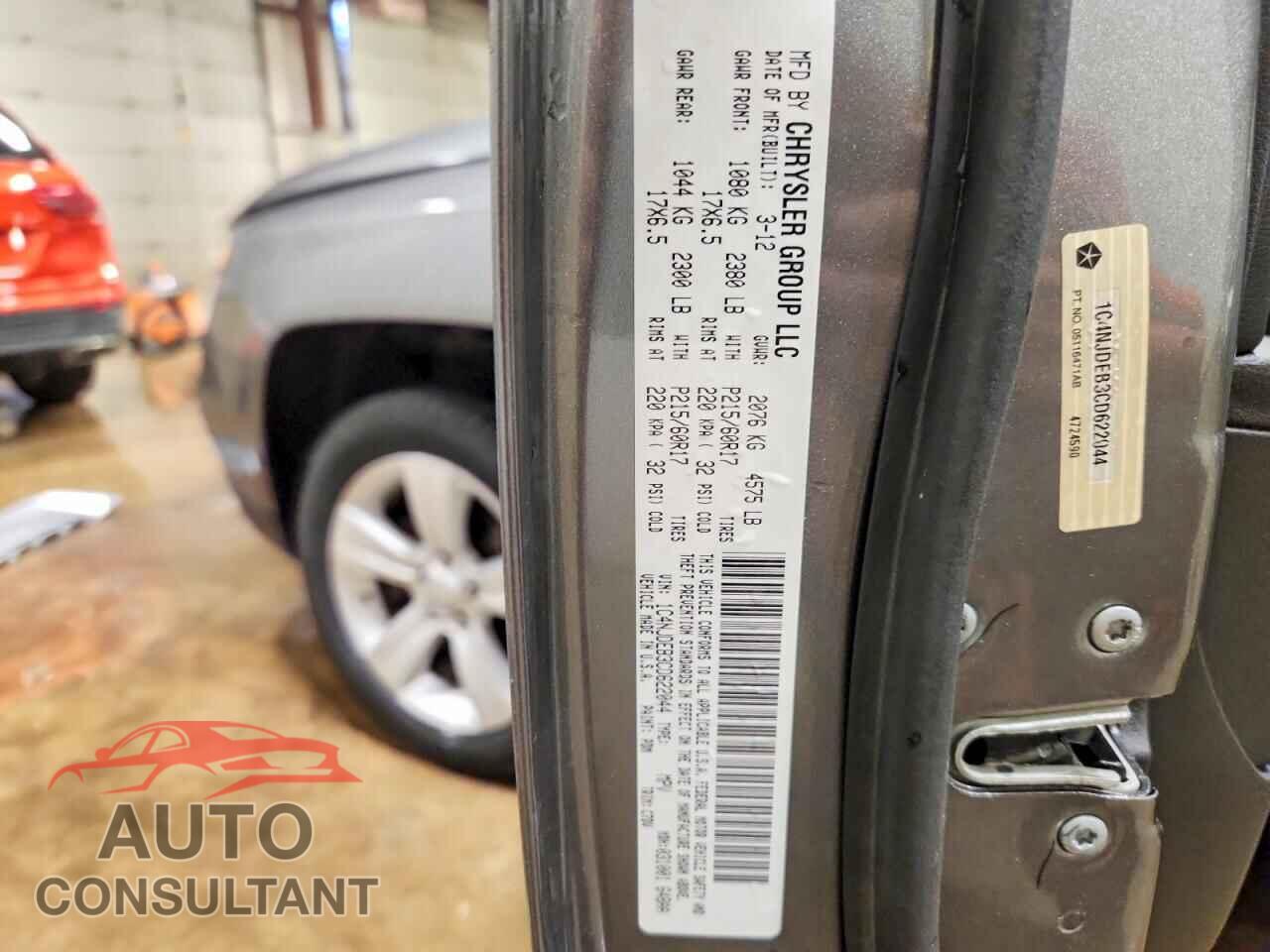JEEP COMPASS 2012 - 1C4NJDEB3CD622044