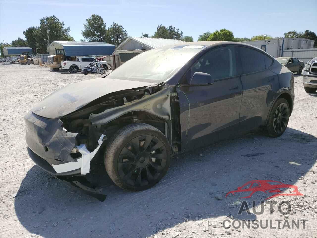 TESLA MODEL Y 2023 - 7SAYGDEE8PF757771